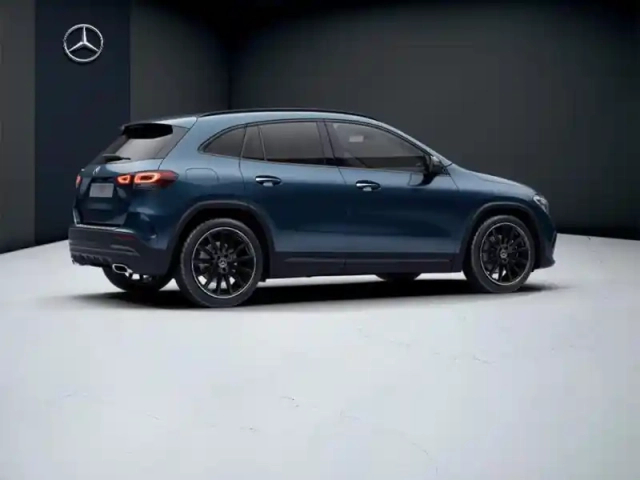 Mercedes Gla 250 e amg line — photo 35