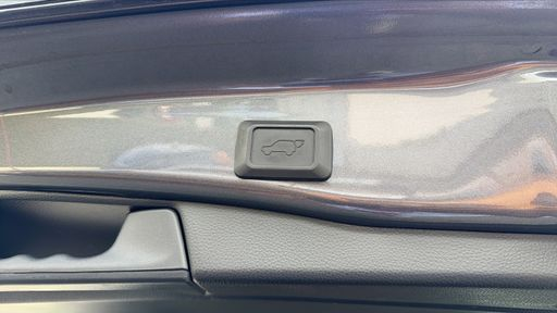 Toyota RAV4 2.5 VVT-i 222 Hybrid AWD e-CVT - Lounge – 2022 – 82600 km – Hybride essence – Boîte Automatique — photo 16