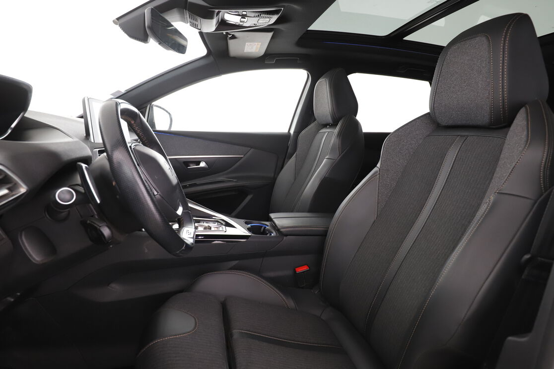 Peugeot 3008 1.6 Hybrid GT e-EAT8 — photo 9
