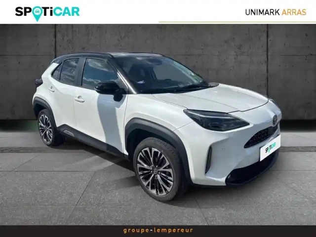 Toyota Yaris cross 130h collection mc24