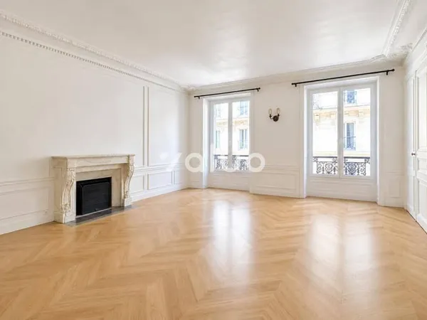 Appartement 6 pièces 143 m²