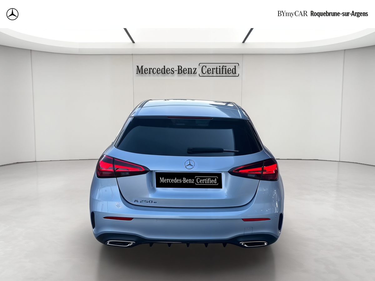 Mercedes Classe A 250 e Hybrid EQ — photo 4