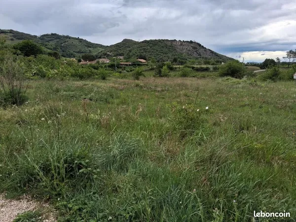 Terrain 310 m² Cornas