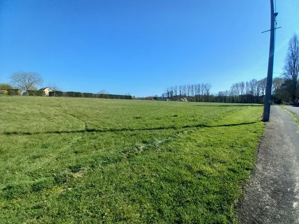 Terrain 10455 m²