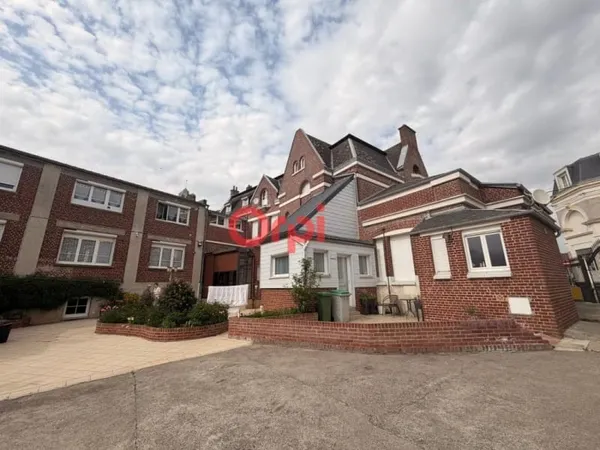 Maison 12 pièces 500 m²