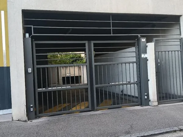 Vends garage dans résidence sécurisée