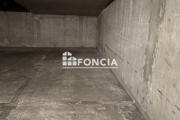 Parking 10 m²