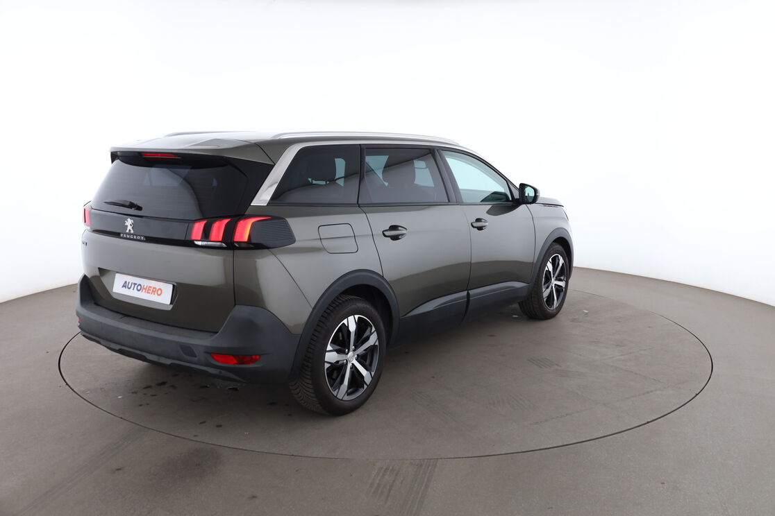 Peugeot 5008 1.6 Blue-HDi Active EAT6 — photo 5
