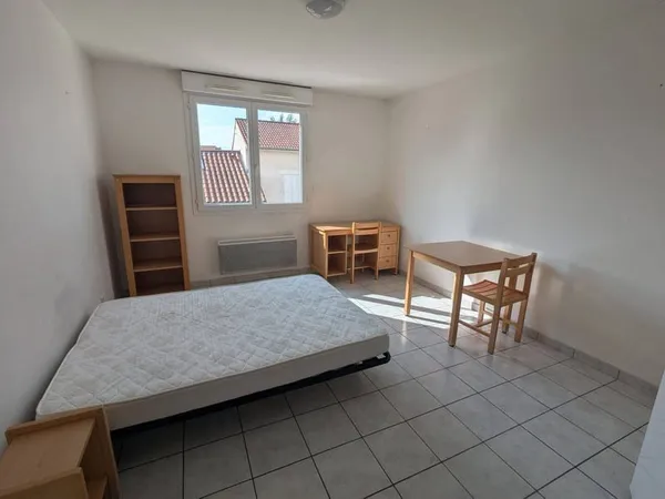 Studio 1 pièce 24 m²