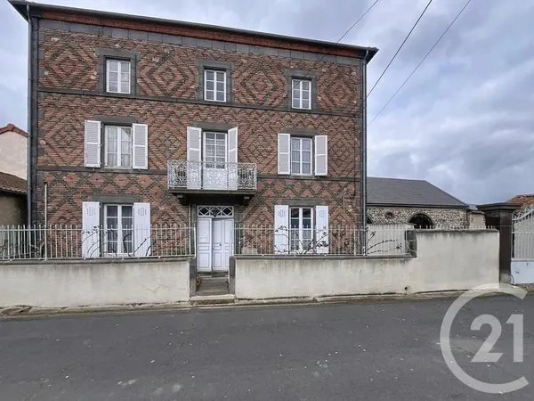 Maison 9 pièces 174 m²