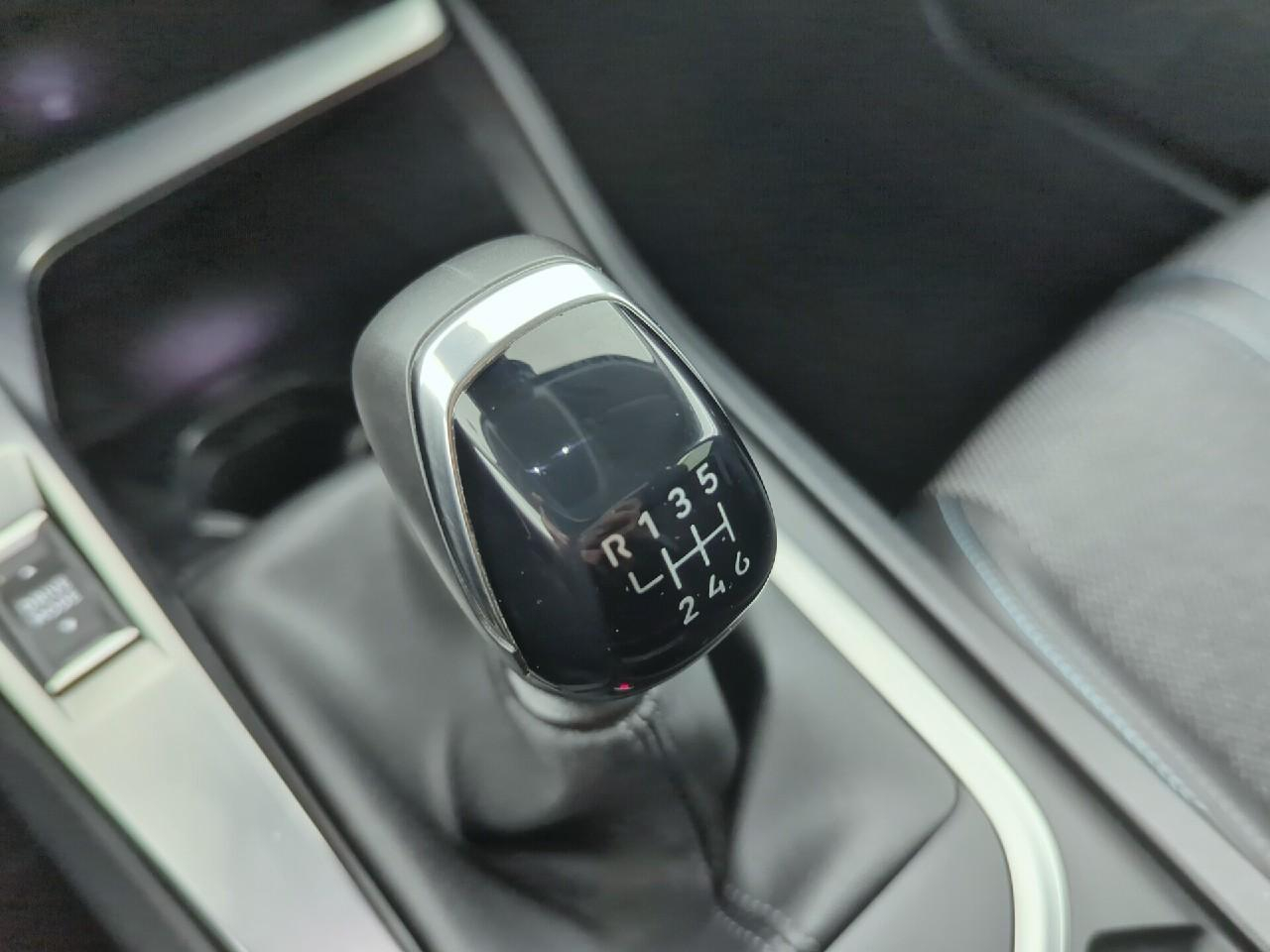 Peugeot 308 bluehdi 130ch s&s bvm6 allure pack — photo 28