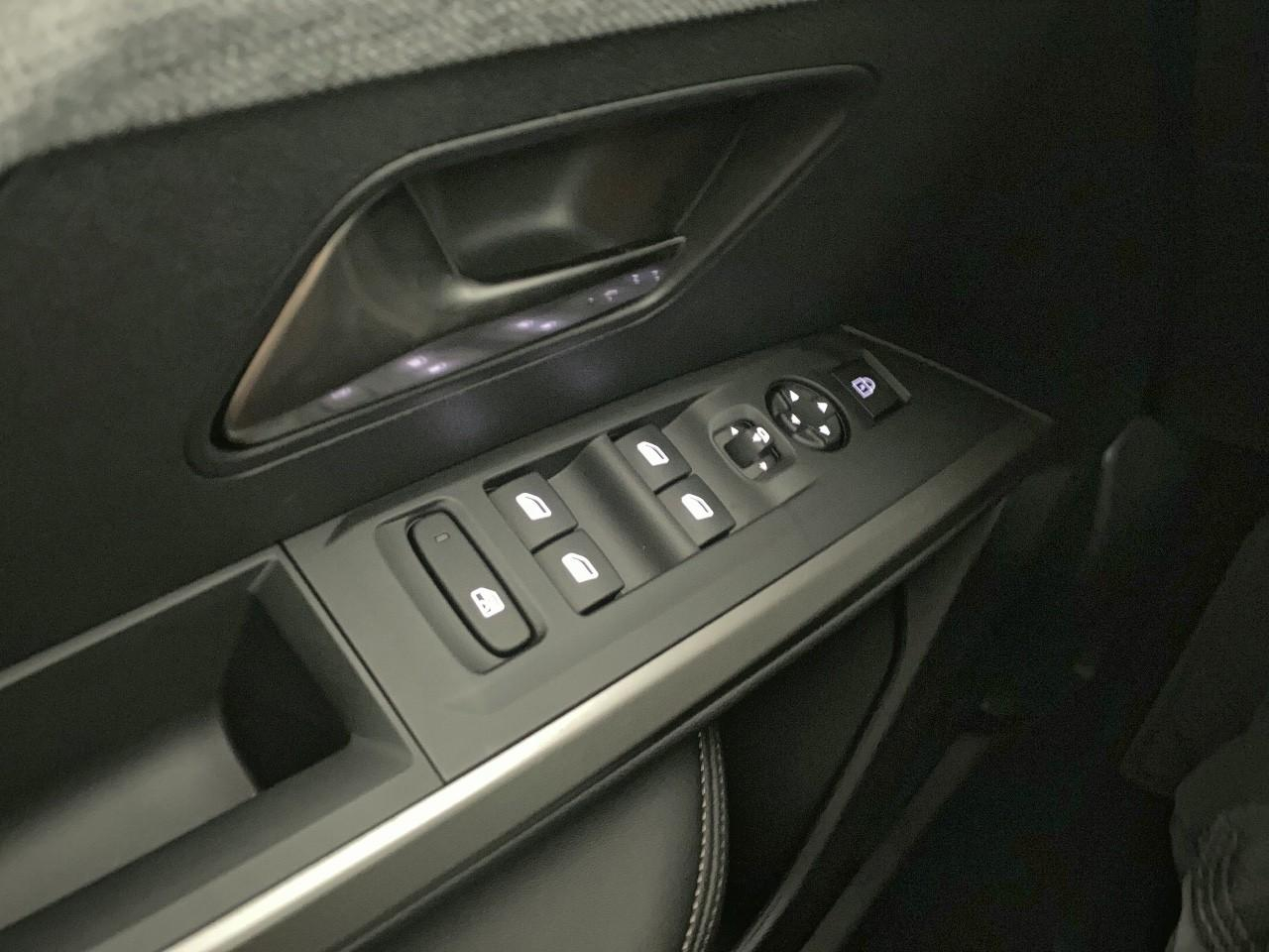 Peugeot 5008 electrique 210 ch 73 kwh allure — photo 20