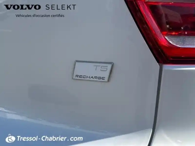 Volvo Xc40 t5 recharge 180+82 ch dct7 r-design — photo 27
