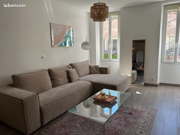 Appartement 3 pièces - 56 m² - Cogolin