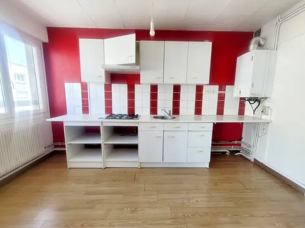 Appartement dernier étage à louer à Boulogne-Sur-Mer (62)