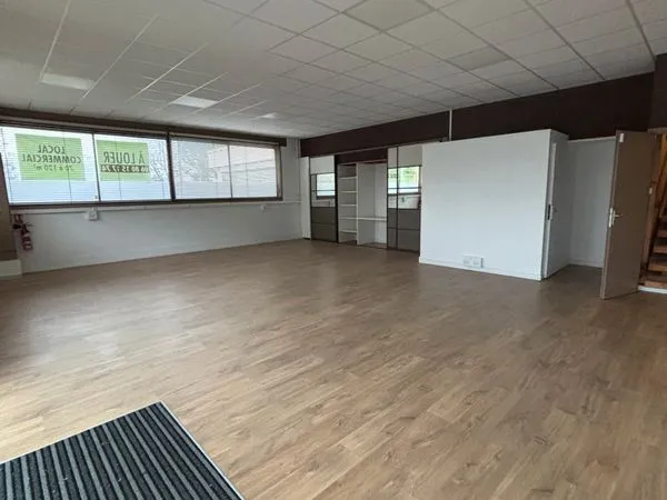 Local commercial 90 m2