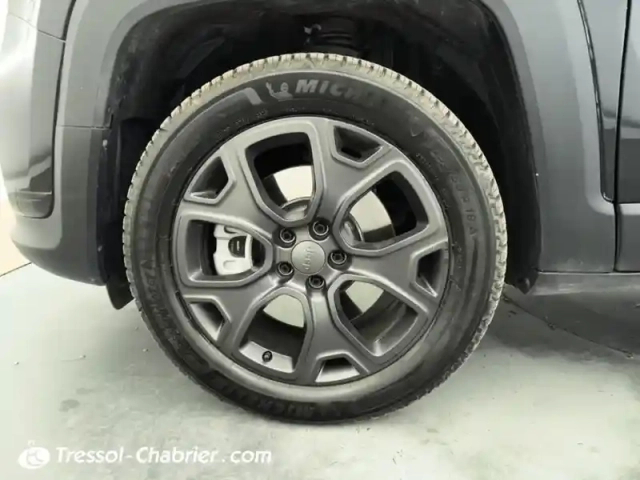 Jeep Renegade 1.3 turbo t4 190 ch phev at6 4xe eawd 80th anniversary — photo 22