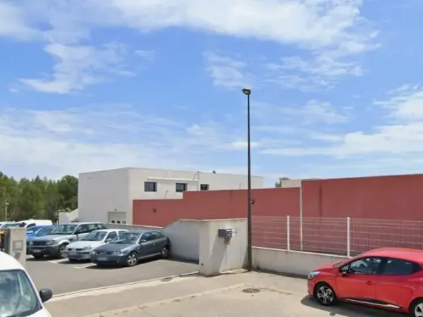 Local commercial