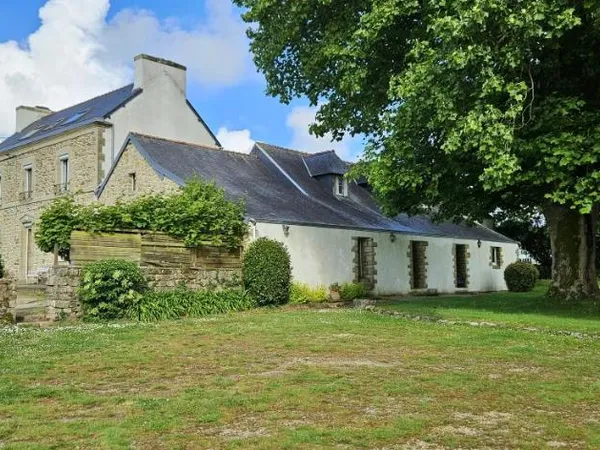 Maison 14 pièces 340 m²