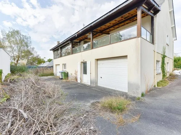 Maison 11 pièces 198 m²
