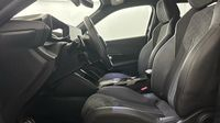 Peugeot 2008 1.2 PureTech 130ch S&S GT EAT8 — photo 12