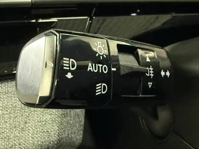 Peugeot 3008 hybrid 145 e-dcs6 — photo 69