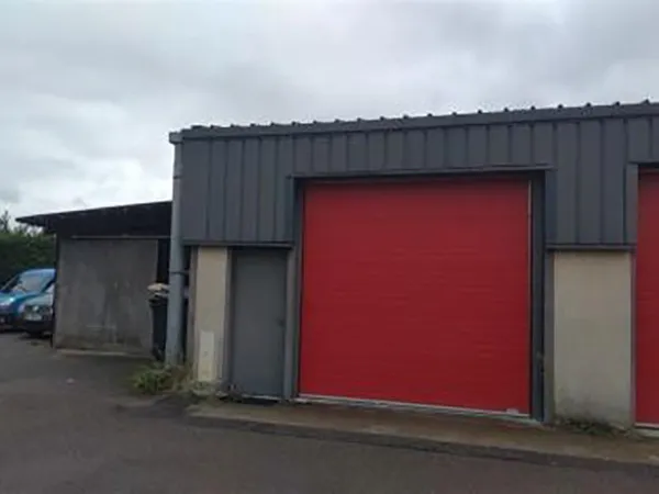 Entrepôt / Local industriel / Atelier à Gargenville proche A13