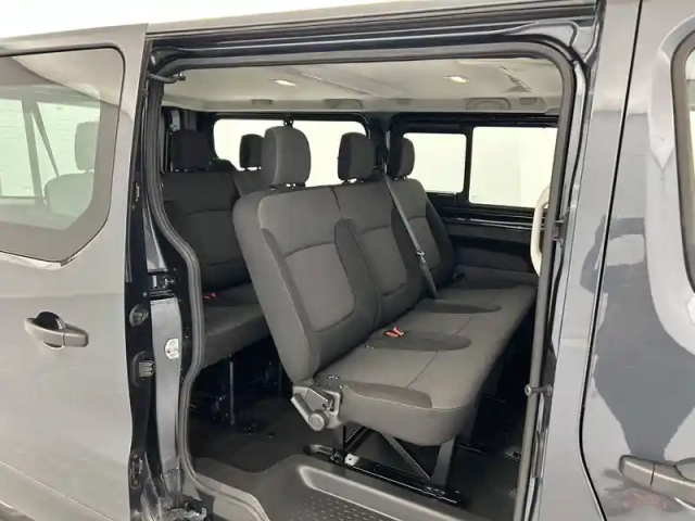 Renault Trafic l2 dci 150 energy s&amp;s — photo 15
