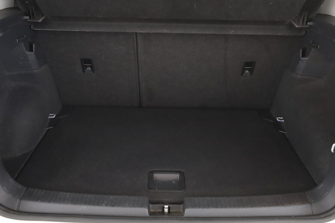 Volkswagen T-Cross 1.0 TSI Carat — photo 16