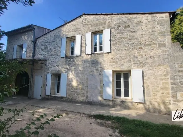 Maison + appartement 250m2 - Codognan - Grand terrain 1100m2