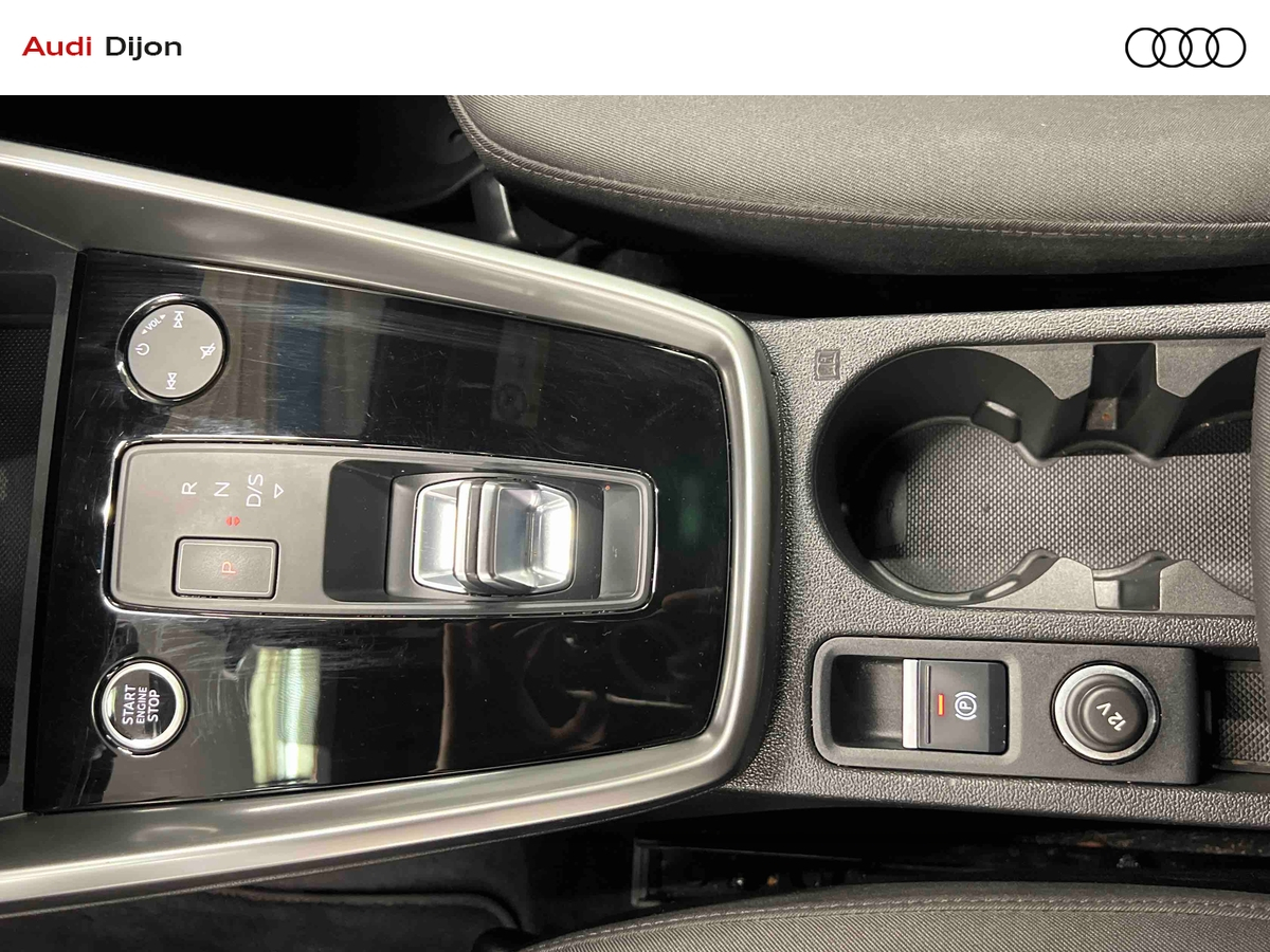 Audi A3 Sportback 30 TDI 116 S tronic 7 — photo 22