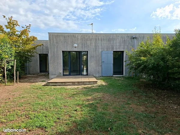 Pavillon 73 m² Saint Yrieix Sur Charente