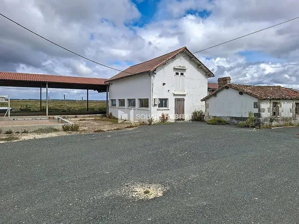 Propriété agricole 365 m²