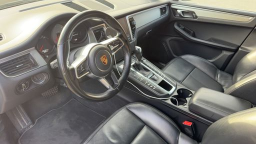 Porsche Macan S 3.D 258 AWD PDK7 - S – 2017 – 159757 km – Diesel – Boîte Automatique — photo 14