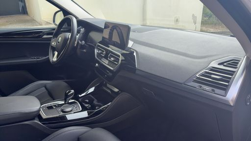 BMW X4 xDrive 20d 190 BVA8 - Xline – 2022 – 57586 km – Hybride diesel – Boîte Automatique — photo 17