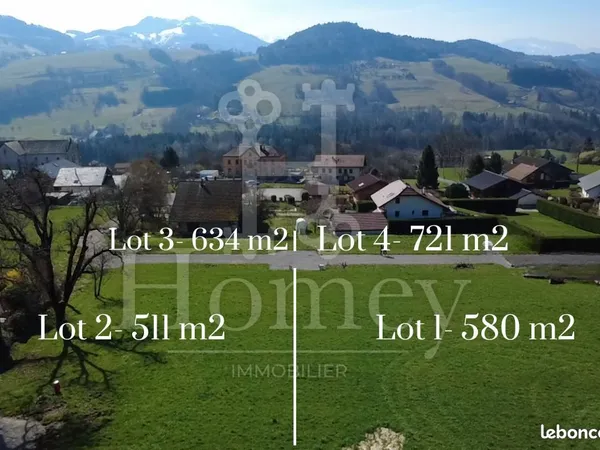 Terrain 721 m²