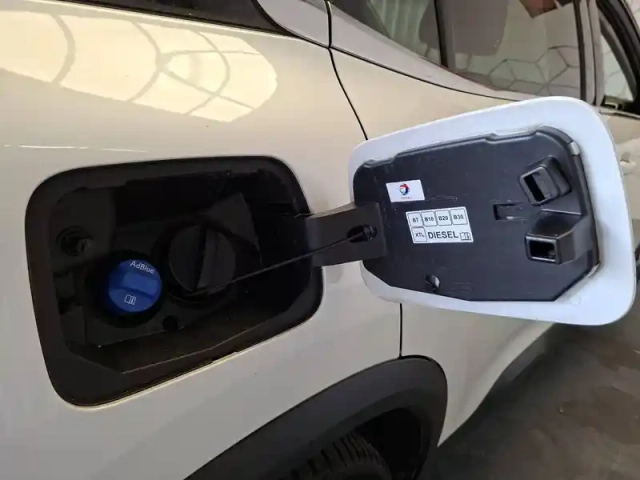 Citroën C5 Aircross bluehdi 130 s&amp;s eat8 — photo 40