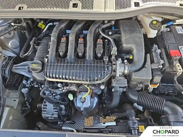 Peugeot 208 puretech 75 s&amp;s bvm5 — photo 63