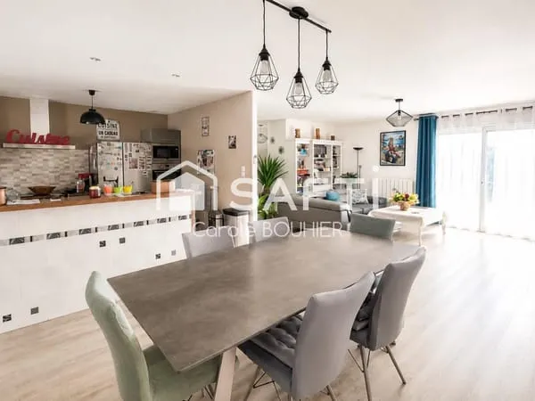 Maison Familiale