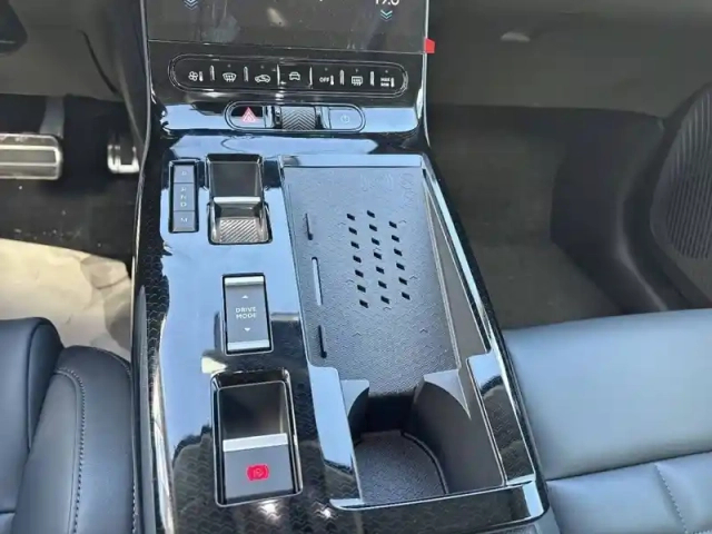 Citroën C5 Aircross hybride 145 ch e-dcs6 — photo 76