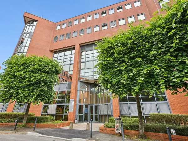 Bureaux 1159 m²