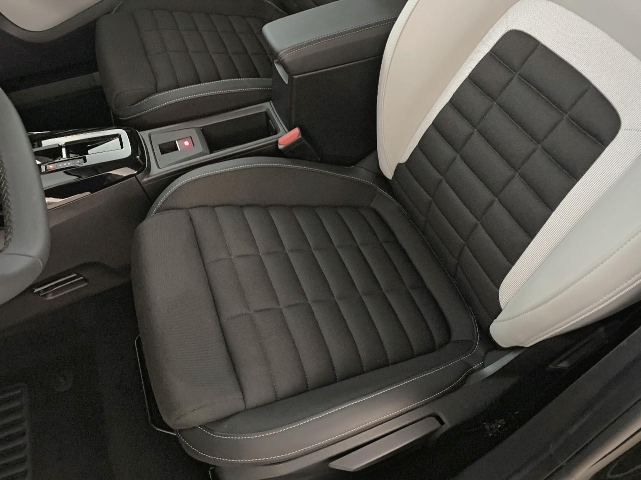 Citroën C3 Aircross hybride 145 ch aut max — photo 9