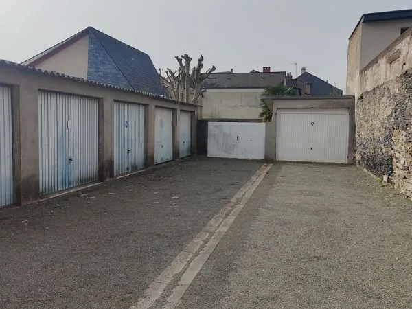 A vendre Garage - Quartier Gare / La Fayette