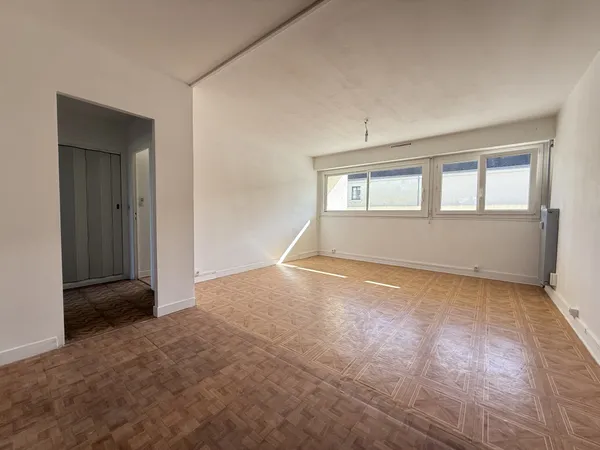 APPARTEMENT PLAIN PIED