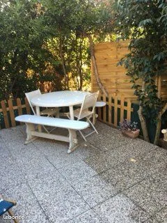 STUDIO meublé Saint Raphael terrasse