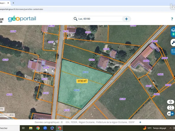Vend terrain a batir avec cu