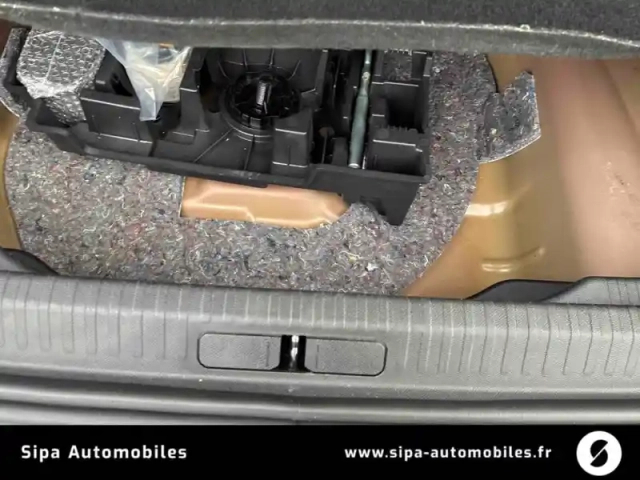 Citroën C4 puretech 130 s&amp;s eat8 — photo 13