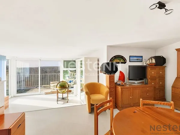 VENTE - APPARTEMENT AVEC TERASSE ET STATIONNEMENT PRIVATIF SAINT-MICHEL