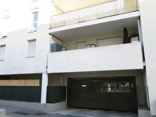 Stationnement Location Villeurbanne   71€