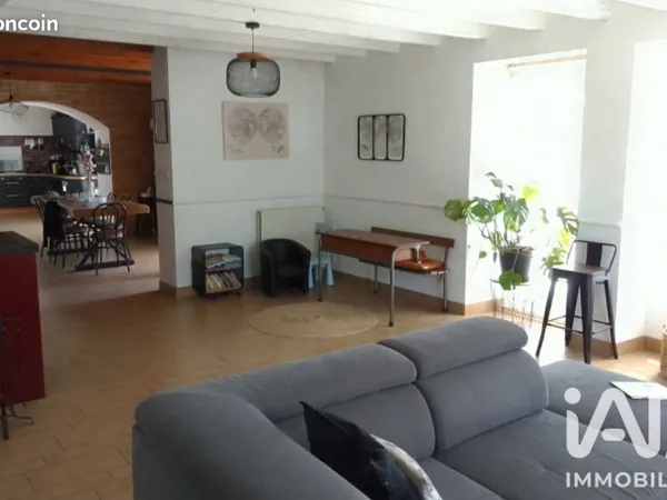 Maison 6 pièces 174 m²